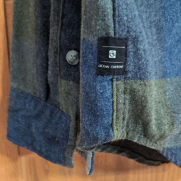 Men's Green and Blue Plaid Shirt - Picture 4 of 4